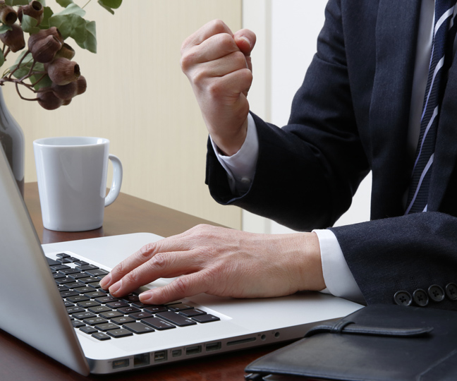 ハイブリッド給電方式の採用